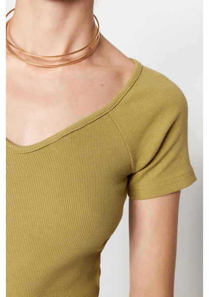 Moda Kalp Yaka Örme Fit Düz Desen Casual Günlük Regular Kısa Kol Bluz fırsatları