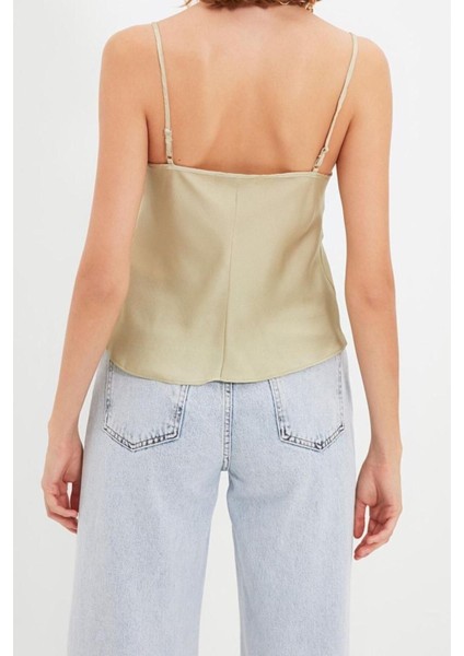 Moda Degaje Yaka Dokuma Regular Düz Desen Casual Günlük Regular Askılı Kol Bluz indirimleri