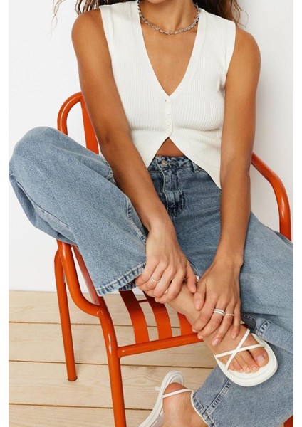 Moda V Yaka Triko Slim Düz Desen Casual Günlük Crop Kolsuz Bluz fırsatları