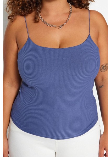 Moda Büyük Beden Kare Yaka Örme Fit Düz Desen Casual Günlük Crop Askılı Kol Bluz