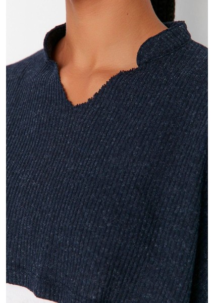 Moda V Yaka Örme Relaxed Düz Desen Casual Günlük Super Crop Uzun Kol Bluz fiyatları