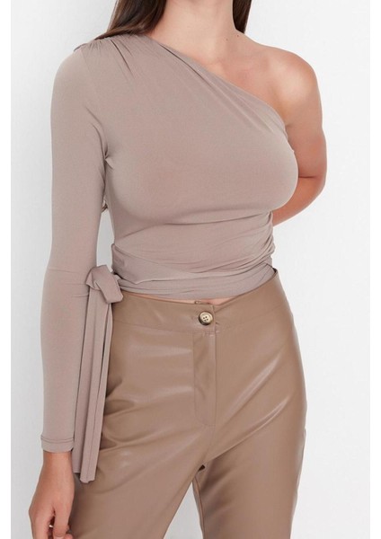 Moda Asimetrik Yaka Örme Slim Düz Desen Casual Günlük Crop Uzun Kol Bluz