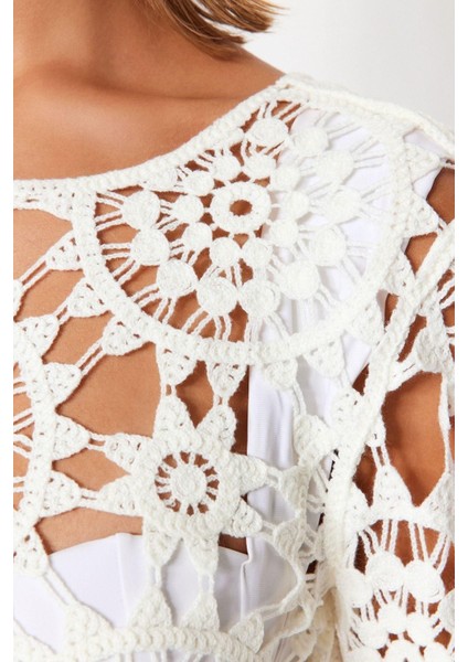 Moda Kayık Yaka Triko Regular Ajurlu Desen Plaj Crop Uzun Kol Bluz