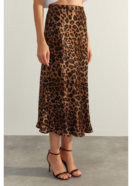 Moda Regular Animal Desen Resmi Midi Boy Premium Yüksek Kalite Hayvan Desenli Saten Midi Dokuma Etek
