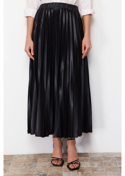 Moda Tesettür Regular Düz Desen Günlük Uzun Boy Pilili Dokuma Etek