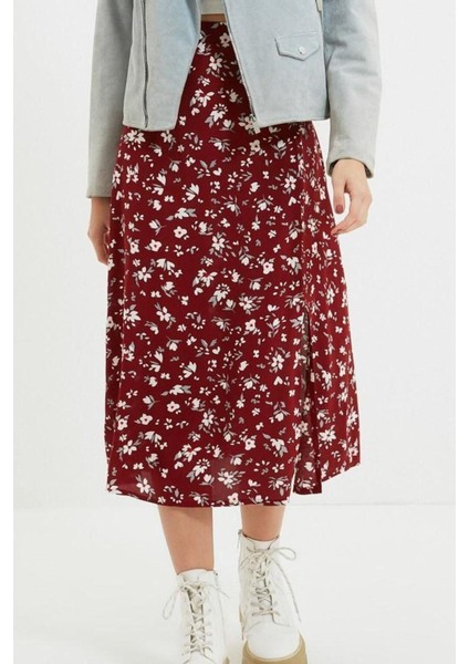 Moda A-Line Çiçekli Desen Günlük Midi Boy Yırtmaç Detaylı Viskon Kumaşlı Midi Dokuma Etek modelleri