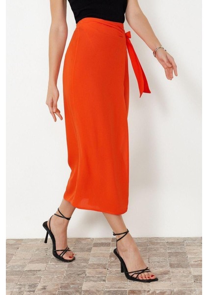 Moda Regular Düz Desen Günlük Maxi Boy Bağlamalı Kruvaze Kapama Viskon Kumaşlı Maxi Boy Dokuma Etek fiyatları