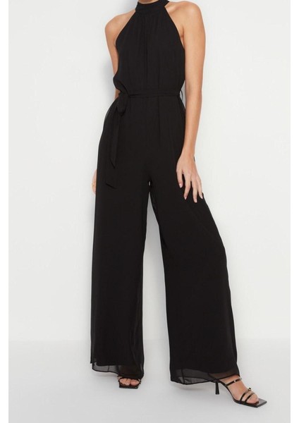 Kadın Moda Standart Kol Geniş Paça Halter Yaka Uzun Kuşaklı Maxi Şifon Astarlı Dokuma Tulum