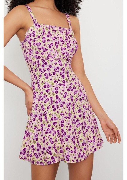 Kadın Moda Kalın Askılı Boru Paça Kare Yaka Çiçekli Desen Kısa Desenli Mini Dokuma Tulum indirimleri