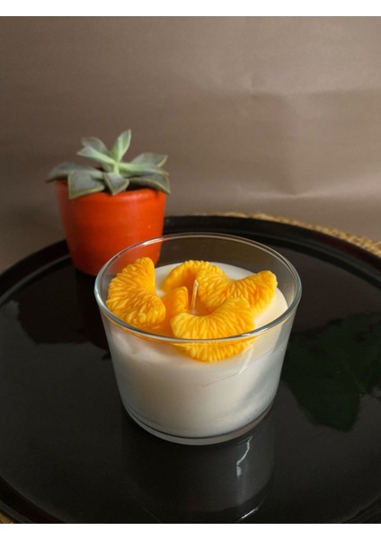 Mandalina Kokulu Mum