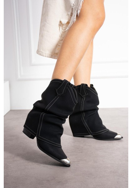 Sasilya Kadın Kovboy Bot Körüklü Burun Demirli Mat Siyah Deri