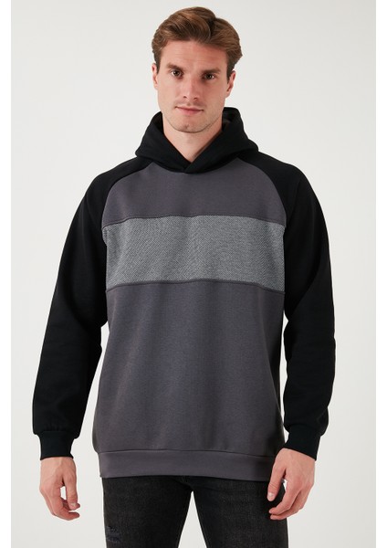 Pamuklu Regular Fit Renk Bloklu Kapüşonlu Sweat Erkek Sweat 5905771