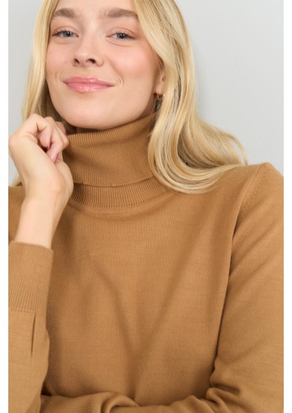 Balıkçı Yaka Camel Kazak modelleri