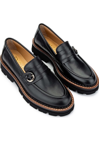 Kadın Deri Siyah Deri Loafer Ayakkabı 33 4002-1 Bn Ayk SK24-25 Sıyah Dr fiyatları