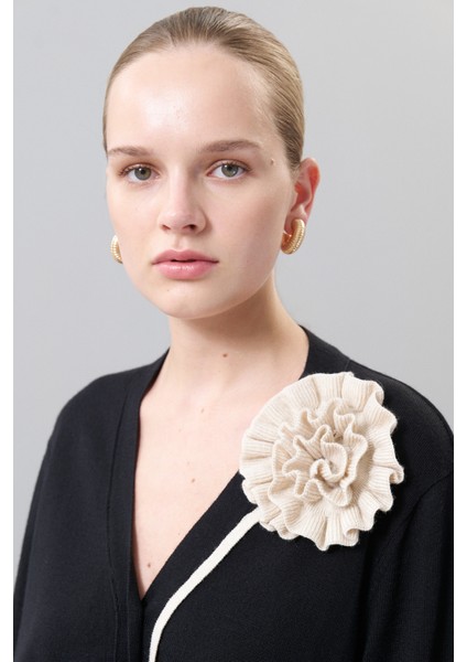 Çiçek Motifli Yün Hırka Siyah-Ekru K2571022_651 modelleri