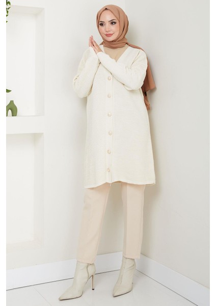 Gold Düğme Detaylı Triko Hırka Krem HM2587 fırsatları