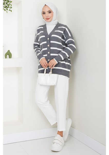 Düğme Detaylı Çizgili Araboy Triko Hırka Füme HM2516 fiyatları