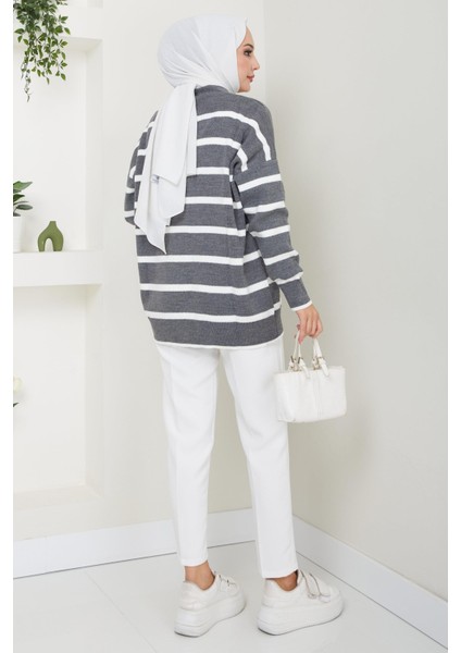 Düğme Detaylı Çizgili Araboy Triko Hırka Füme HM2516 indirimleri