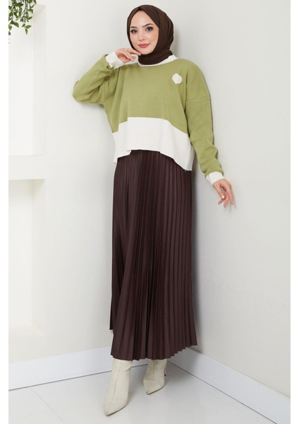 Kalp Detaylı Iki Renkli Crop Kazak Fıstık Yeşili HM2575