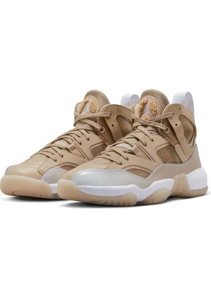 Jordan Jumpman Two Trey Kadın Bej Basketbol Ayakkabısı DR9631-201