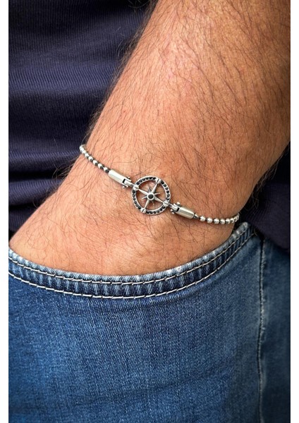 925 Ayar Gümüş Pusula Figürlü Siyah Zirkon Taşlı Gümüş Renk Erkek Bileklik FRJ12217-3217-S2 fiyatları