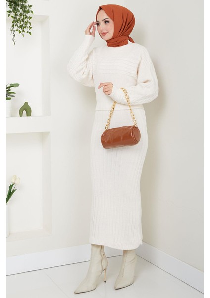 Örgü Desenli Jile Bluz Triko Takım Beyaz HM2559