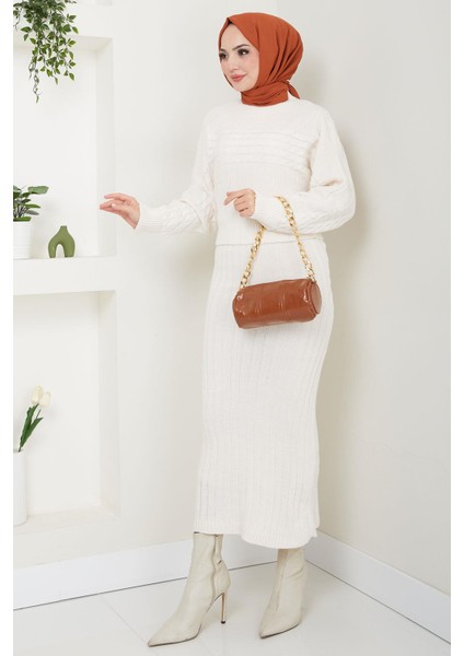 Örgü Desenli Jile Bluz Triko Takım Beyaz HM2559 fırsatları