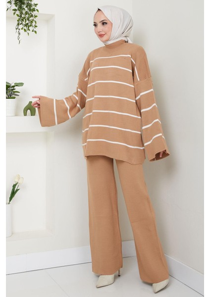 Yarım Balıkçı Yaka Çizgili Triko Takım Camel HM2553 fiyatları