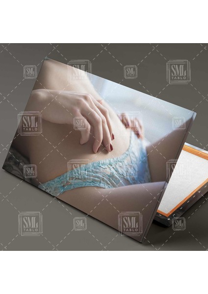Bikinili Turkuaz Mavi Mayolu Model Yatay Kanvas Tablo