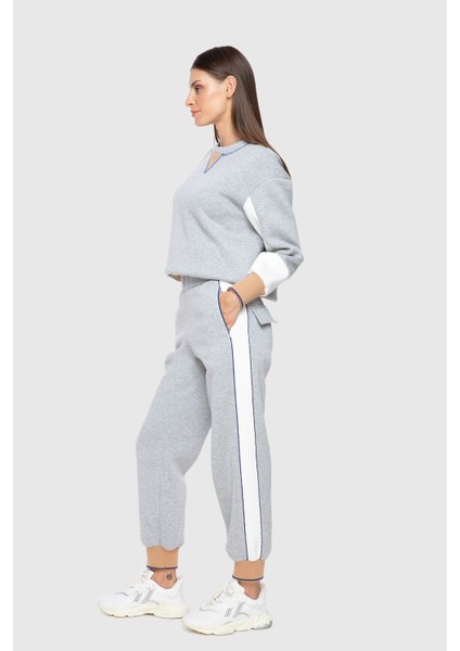Yanı Şerit Detaylı Triko Bantlı Gri Jogger Pantolon
