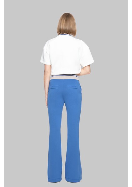 Baskılı Işleme Detaylı Ekru T-Shirt modelleri