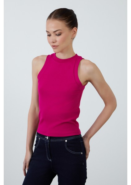 Bisiklet Yaka Sıfır Kollu Basıc Pembe Bluz