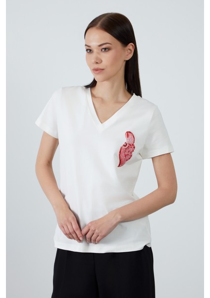 Nakış Detaylı Ekru Tshirt