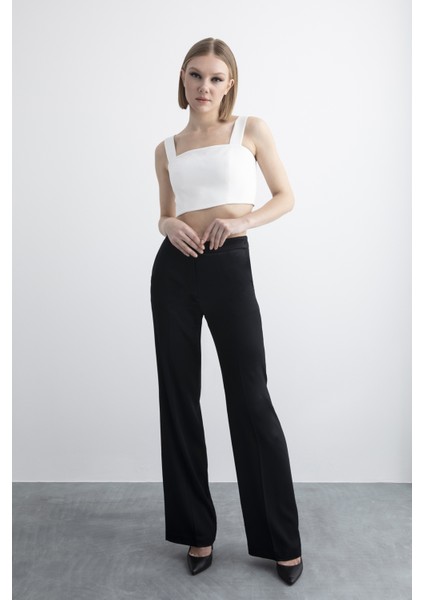 Kalın Askılı Ekru Crop Top