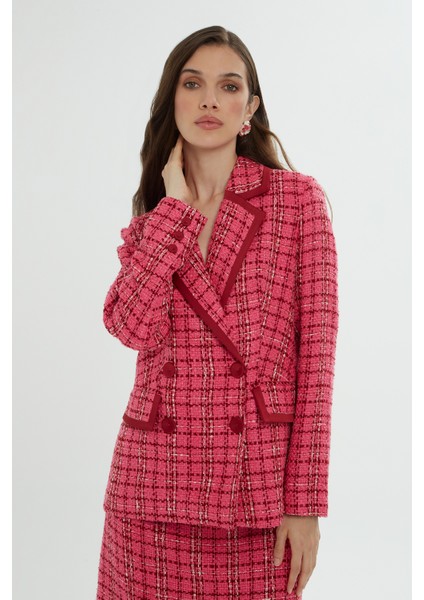 Pembe Ekose Desenli Ceket ve Etek Takımı fırsatları