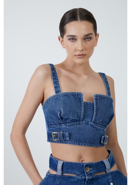 Bel Detaylı Jean Mini Şort