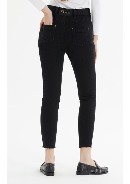 Gold Düğme ve Trok Detaylı Likralı Siyah Skiny Jean Pantolon fırsatları