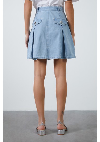 Pilikaşe ve Kuşgözü Detaylı Mini Mavi Denim Etek fırsatları