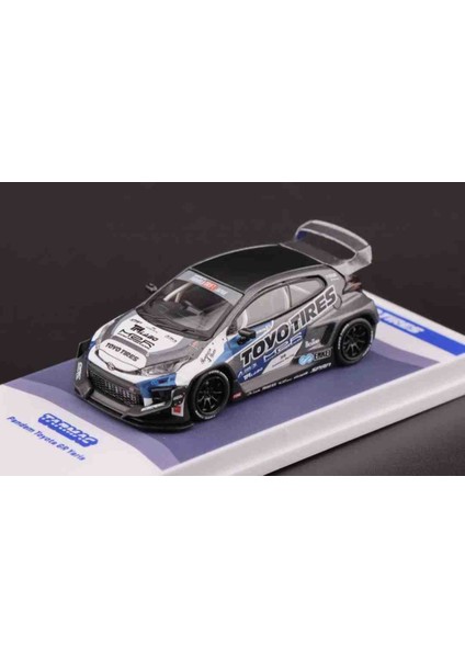 Works 1:64 Pandem Toyota gr Yaris (7 cm Uzunluğunda Metal Model Case Kutulu)