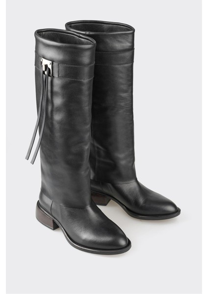Siyah Deri Kadın Çizme fiyatları