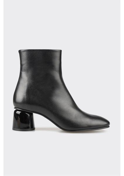 Siyah Deri Kadın Klasik Bot