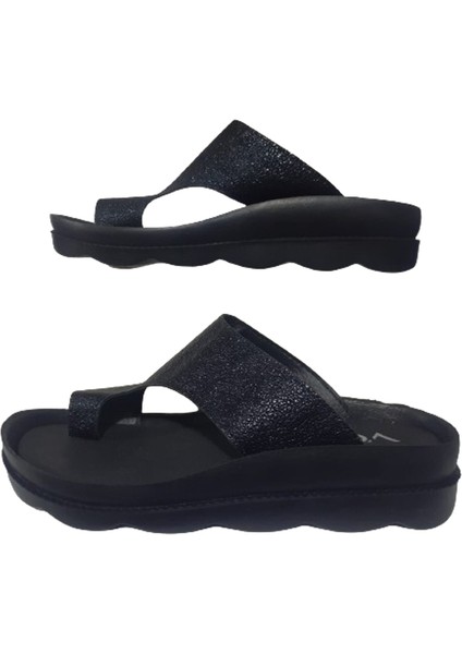 Kadın Siyah Cilt Parlak Casual Parmak Arası Terlik VG2301 modelleri