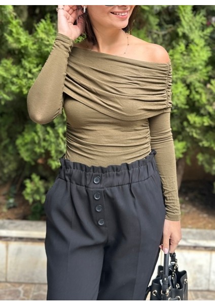 Kadın Haki Kayık Yaka Bluz fiyatları