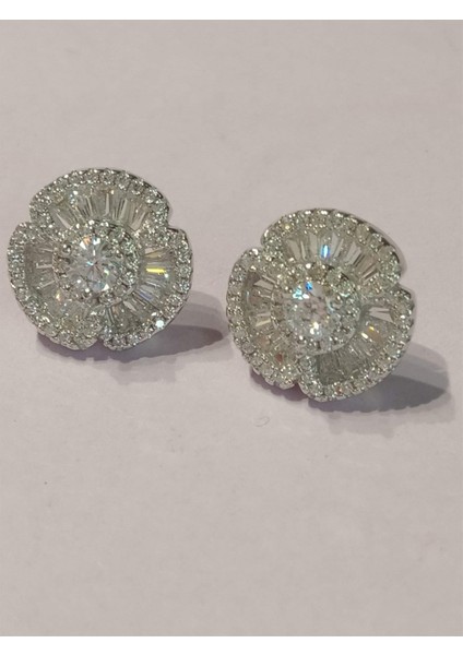 Baget Taşlı Çiçek Küpe