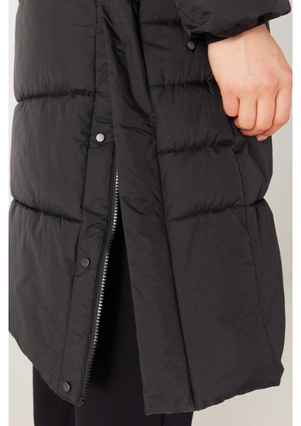 All Terrain Gear Regular Fit Dik Yaka Kapüşonlu Siyah Uzun Şişme Mont