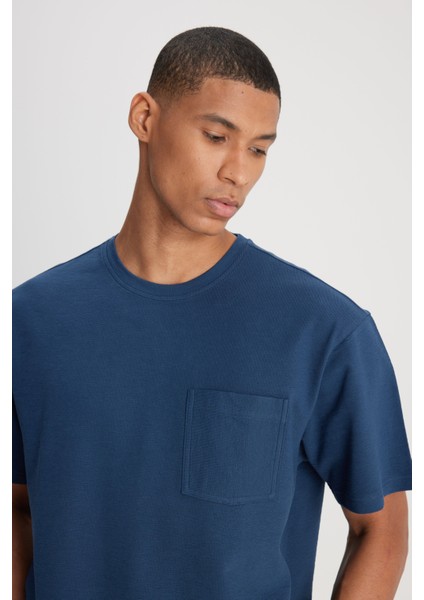 Loose Fit Rahat Kesim Bisiklet Yaka %100 Pamuk Lacivert Tişört fırsatları