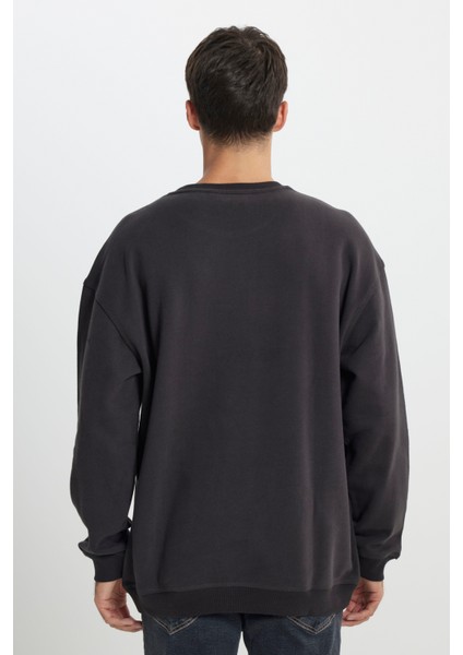 Relaxed Fit Geniş Kesim %100 Pamuk Bisiklet Yaka Şardonlu Antrasit Sweatshirt