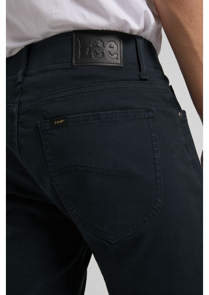 Extreme Motion Slim Fit Dar Kesim Normal Bel Kahve Esnek Pantolon indirimleri