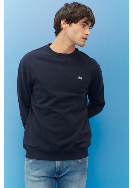 Regular Fit Normal Kesim %100 Pamuk Bisiklet Yaka Şardonlu Sweatshirt