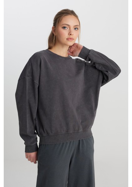 Relaxed Fit Geniş Kesim Bisiklet Yaka %100 Pamuk Antrasit Sweatshirt fırsatları